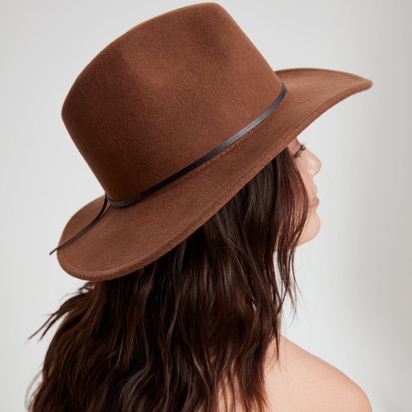 Aritzia Auxiliary Wool Western Hat Nwot 